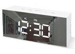 Multifunctional mirror alarm clock