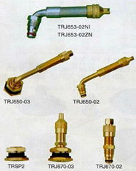 Large Bore Tubeless Tire Valves TRJ650 and TRJ670 Series for Vehicles