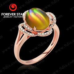 GR0000695 18k FS Cat's Eye Gold Ring with Diamond