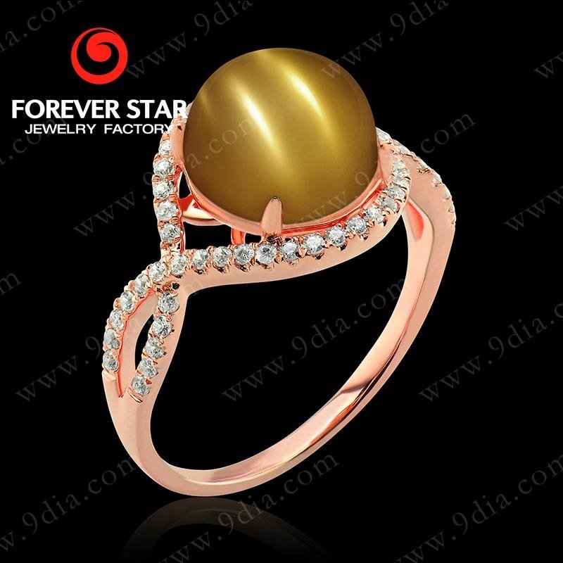 GR0000686 18k FS Cat's Eye Gold Ring with Diamond