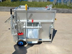 Hot dipped galvanised mobile calf box for calf