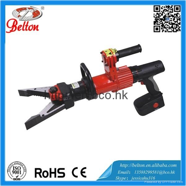 Portable rescue tool hydraulic spreader and cutter