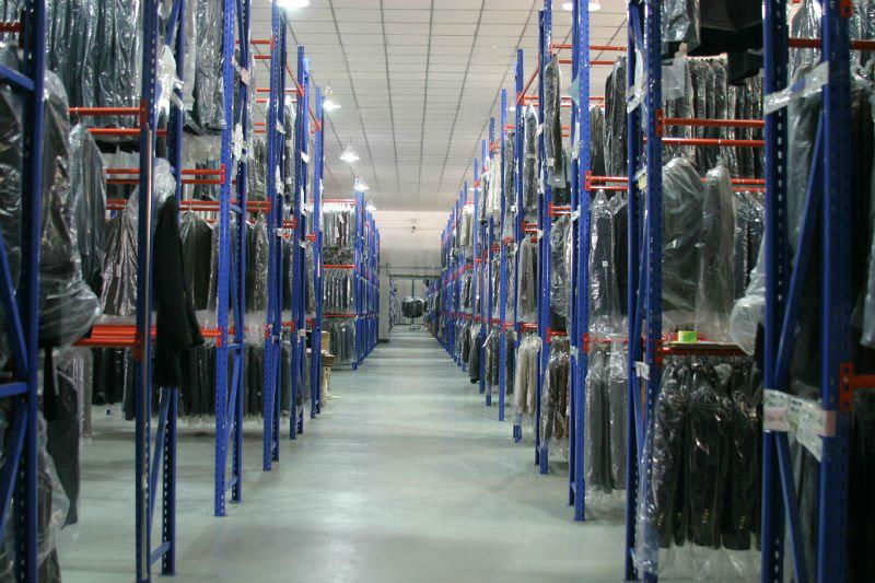 Used clothing racks for sale in beijing 3