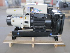 Rotary vane air compressor