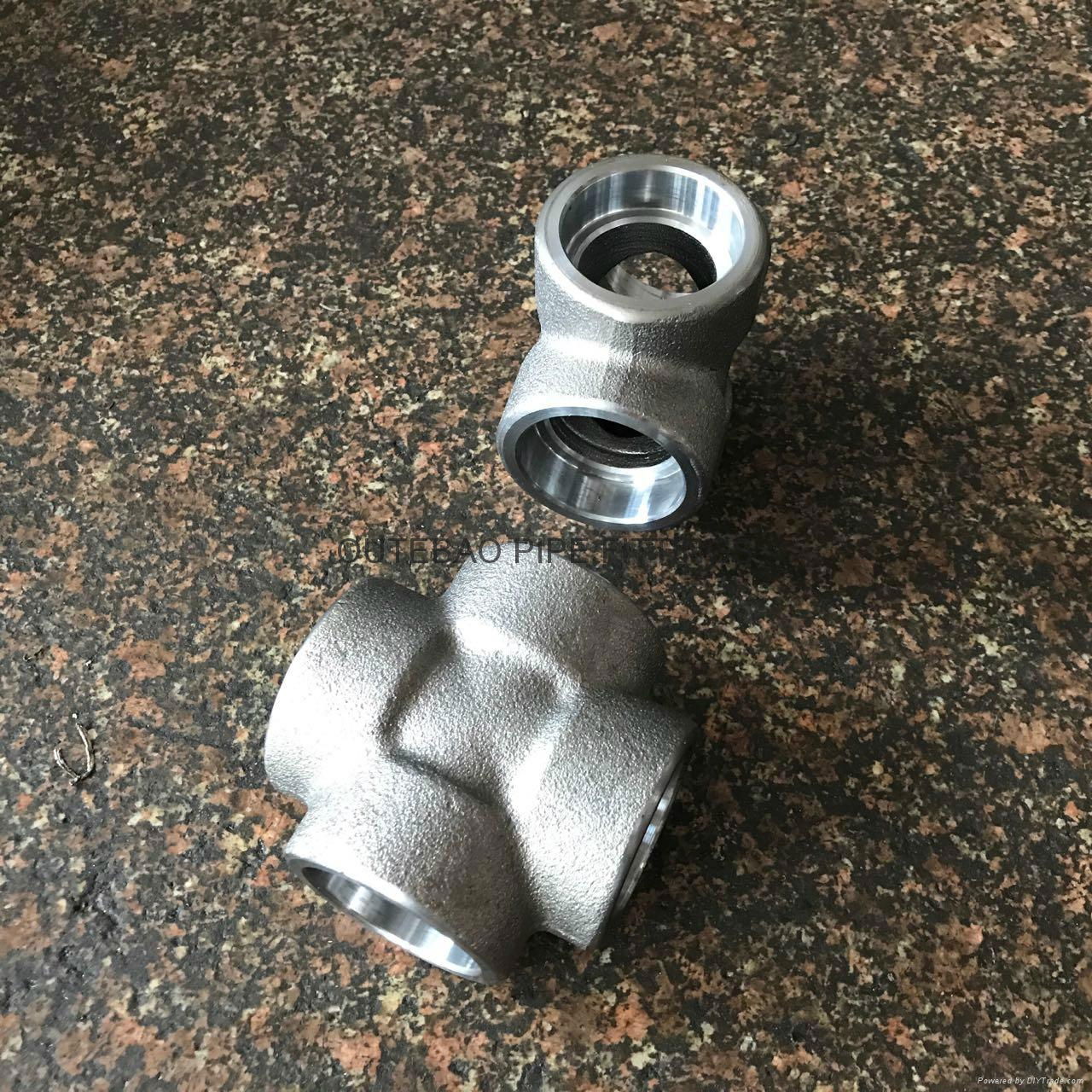 Socket weld cross 3