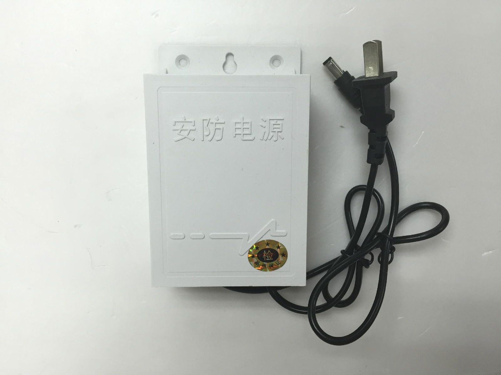 12V2A 开关电源 可挂式防水电源 12V2A防雨电源 白身黑线