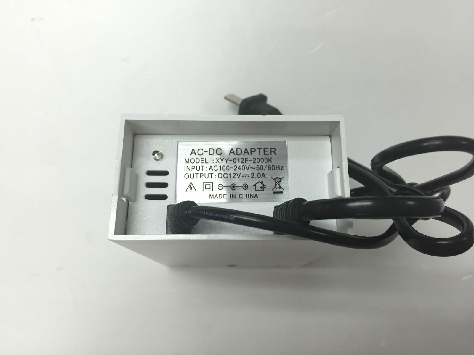 12V2A 開關電源 可挂式防水電源 12V2A防雨電源 白身黑線 3