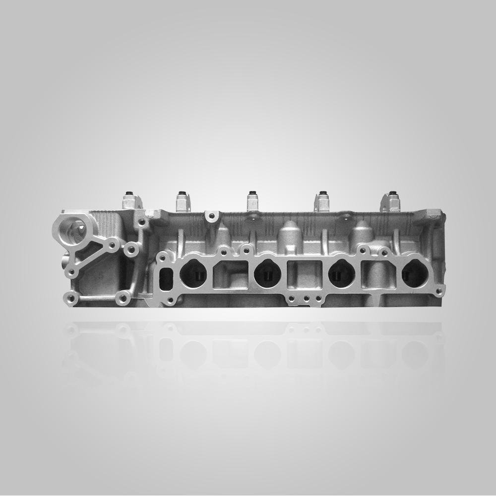 2RZ-E Auto Parts Engine Cylinder Head For TOYOTA 5