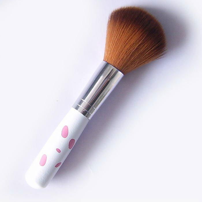 blusher brush 5