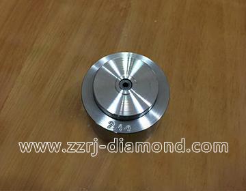 Polycrystalline diamond shaving dies