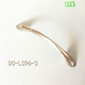 Contemporary bow shape zinc alloy cabinet pulls c.c:96mm 2