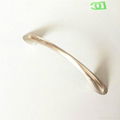 Contemporary bow shape zinc alloy