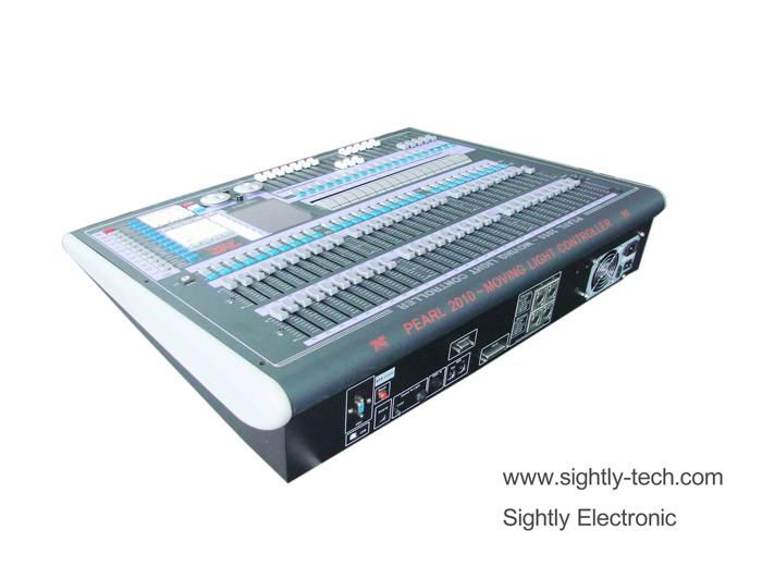 Pearl 2010 lighting console ( 4 DMX outputs ) 2