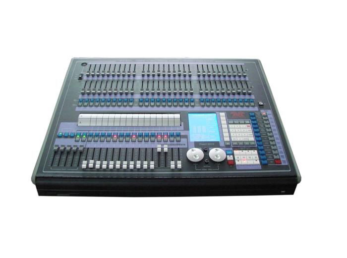 Pearl 2010 lighting console ( 4 DMX outputs )