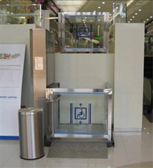 SDL wheelchair lift platform