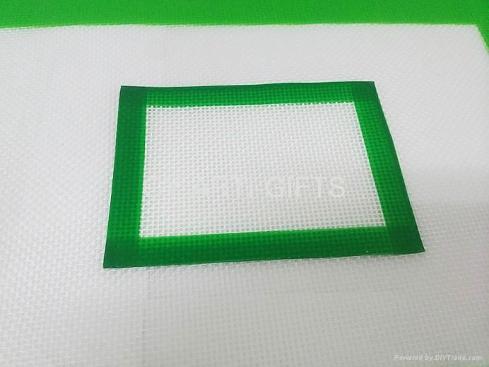 Silicone fiberglass baking mats 3