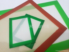 Silicone fiberglass baking mats