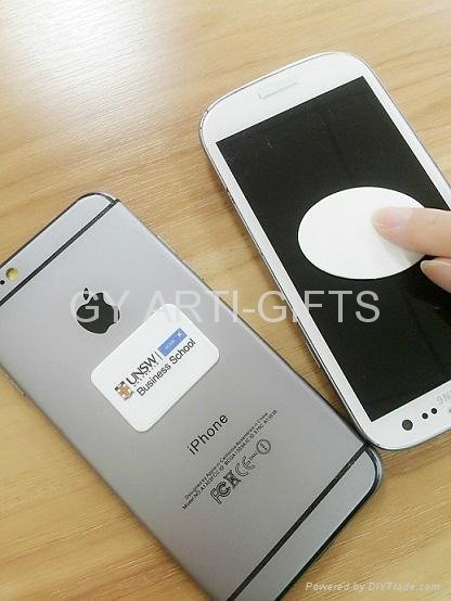 Factory Direct Sell Low Price Mobile Phone Screen Cleaner Sticker 2