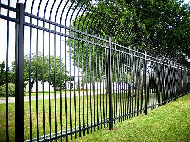 Galvanized steel picket fence supplier