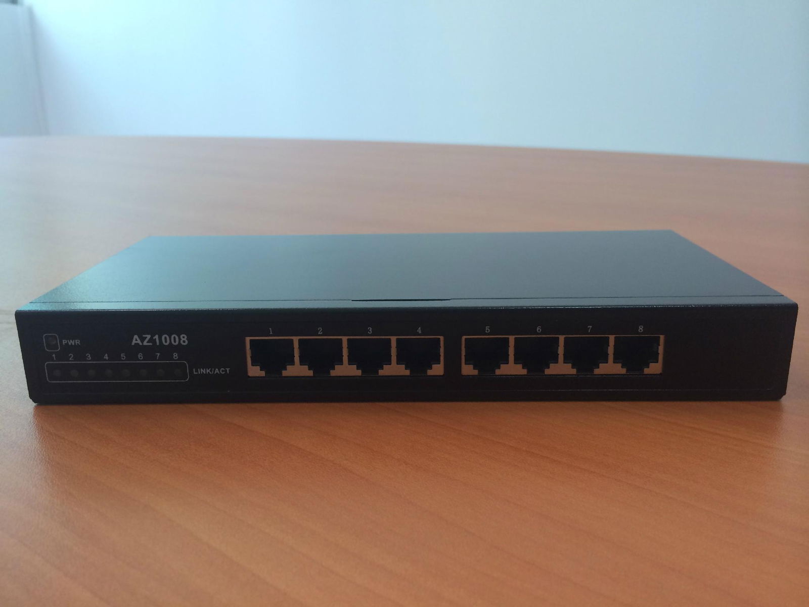 AZ1008 8-Ports 10/100M Fast Ethernet Switch  4