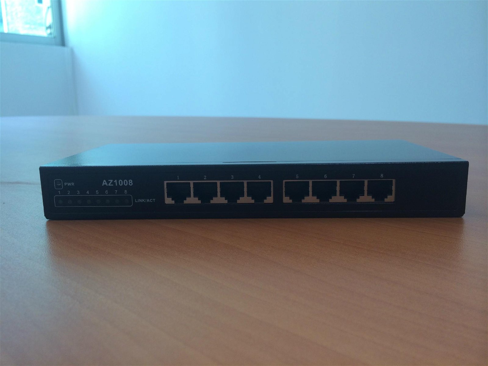 AZ1008 8-Ports 10/100M Fast Ethernet Switch  3
