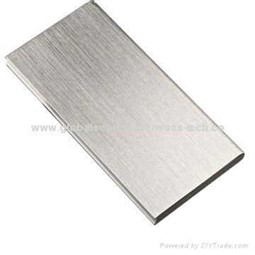 Super thin power bank 4