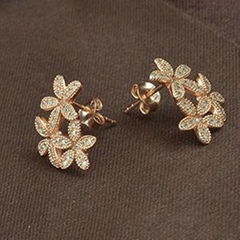 Flowers fashion stud earrings