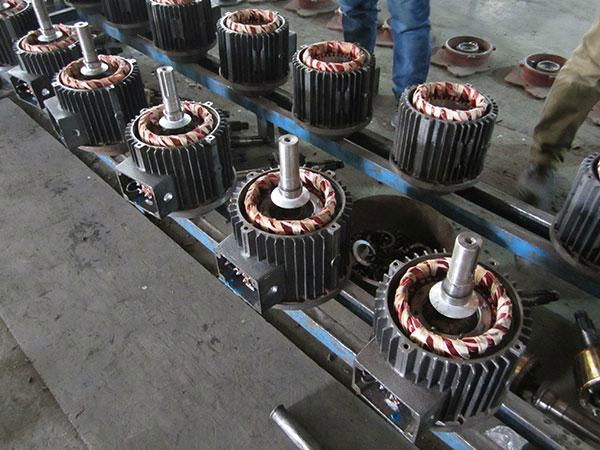 Y series AC motors 5