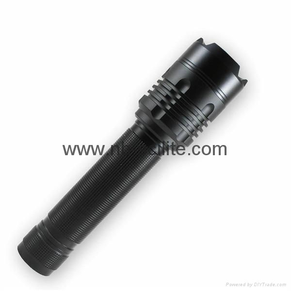 High Power XHP50 LED Flashlight zoom police flashlightsAdjustable Focus Torch 2