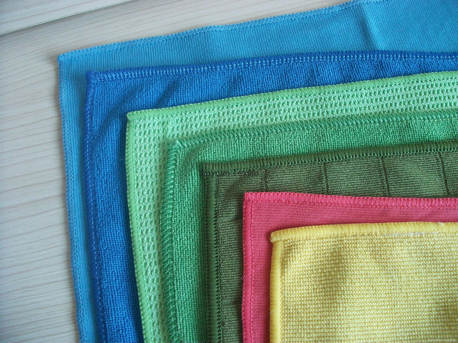 Manufacturer Directly Supply Microfiber Cloths 2