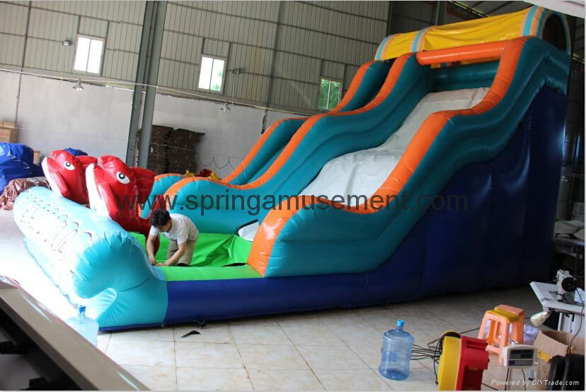 Gaint inflatable water slide 4