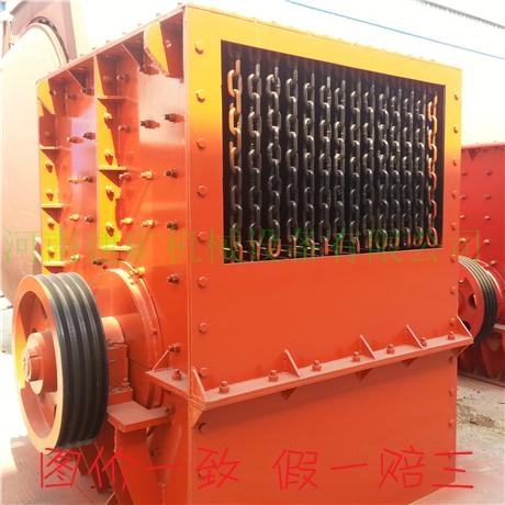 重型方箱式破碎機 3