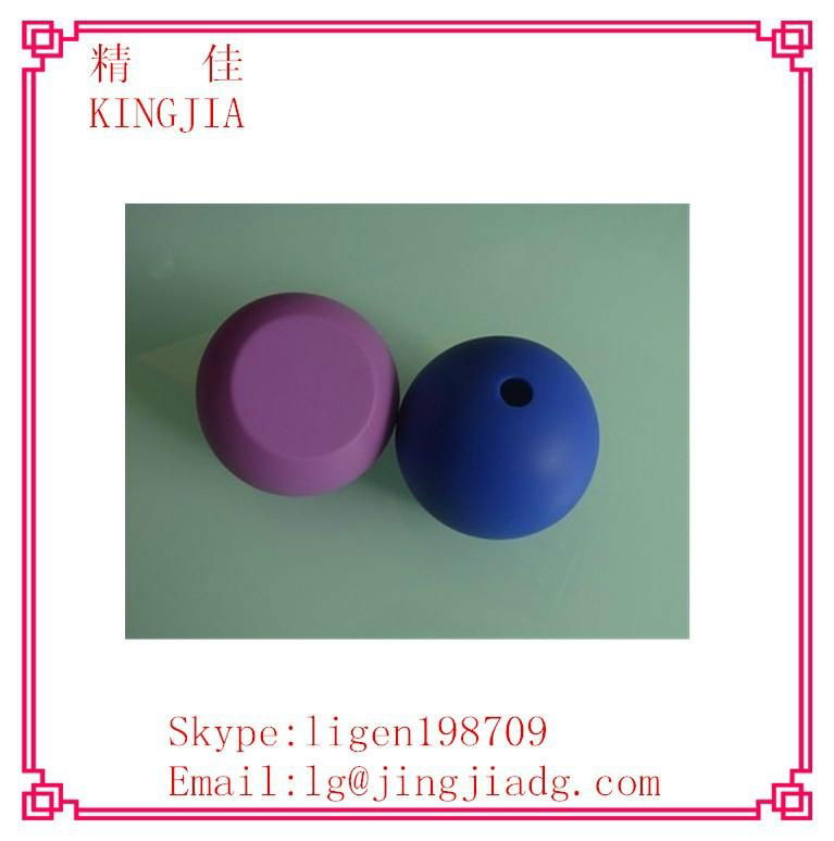 silicone ice ball maker 3