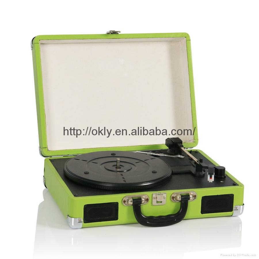 Retro suitcase  turntable record player with  bluetooth vinyl record player  4