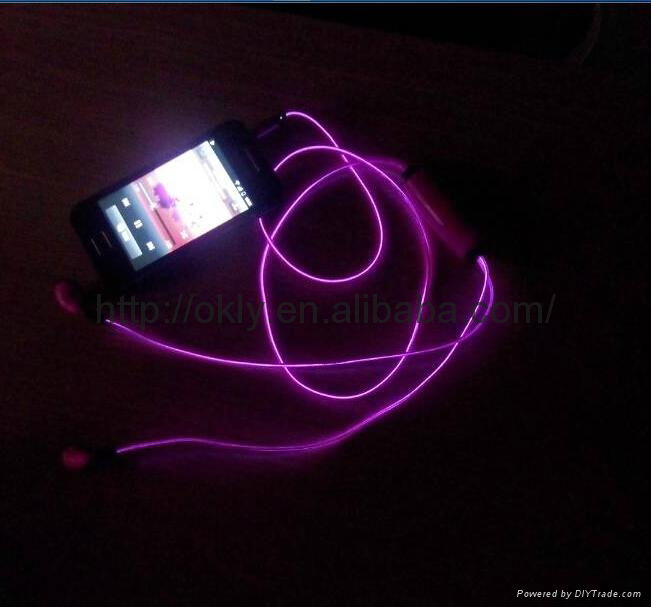 Popular Fashion hottes led light headphones light up headphones with  USB cable  2