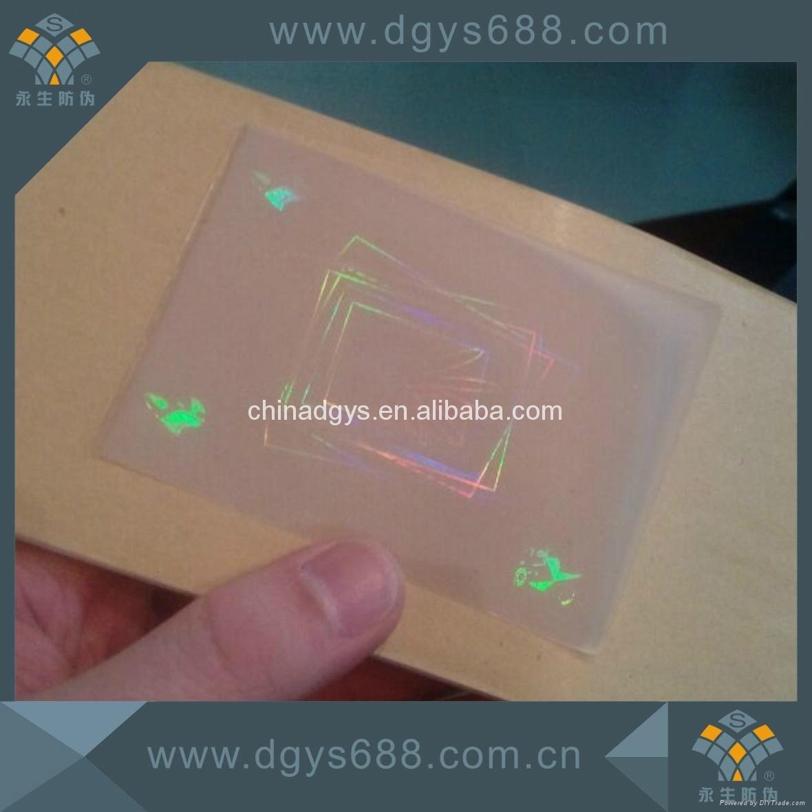 Transparent lamination hologram pouch
