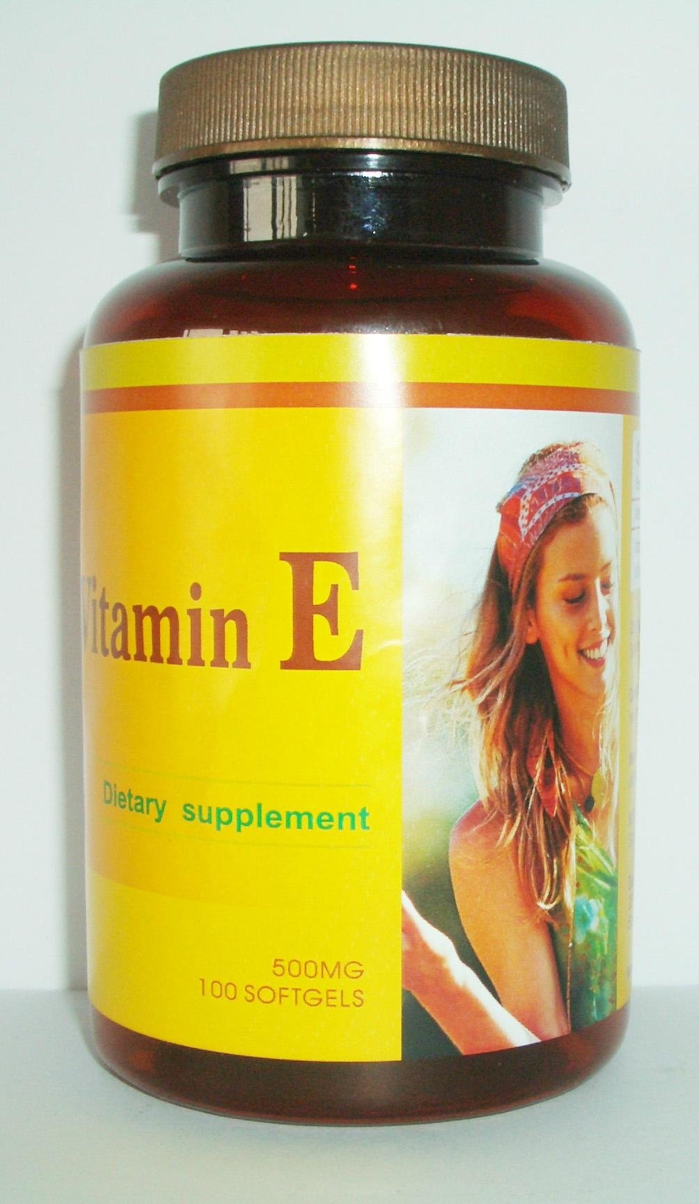 Vitamin E Softgel Capsule in bulk or private label blister bottle
