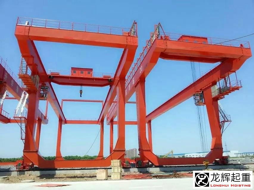 Double girder portal crane Container portal crane portal crane 4