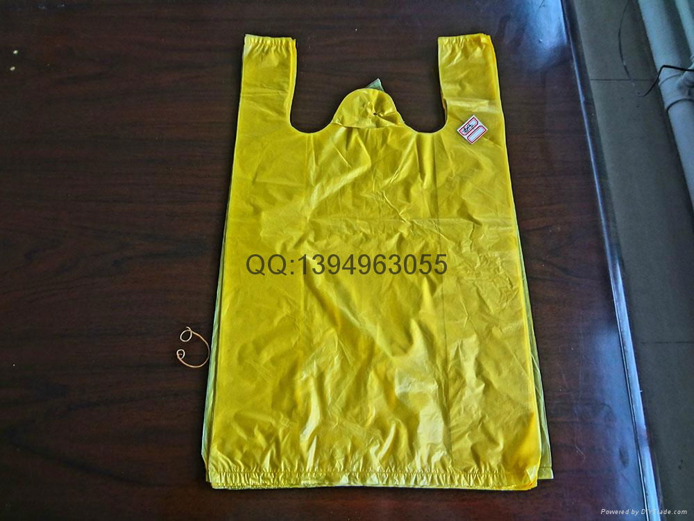 Shandong Factory T-shirt bags on block for shopping and packaging 4