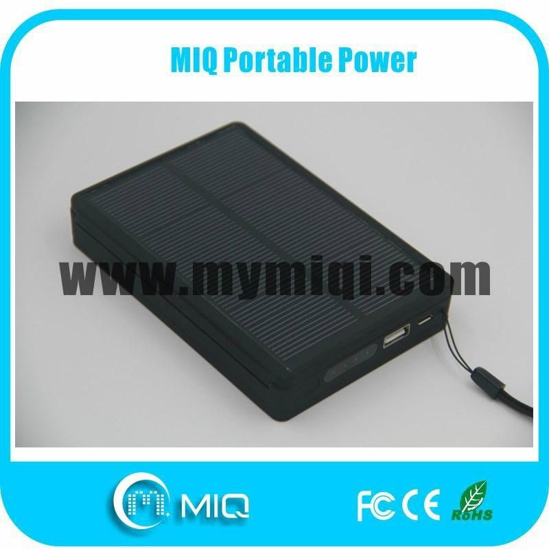 MIQ foldable solar power bank solar charger with solar light 6000MAH 3