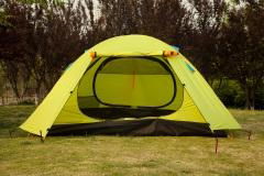 Tents and trekking pole；Auto-tent 5