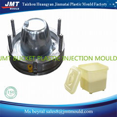 bucket mould