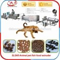 Dog food extruder machine