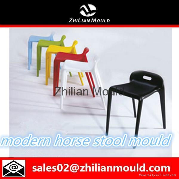 Taizhou fashionable horse  plastic injection stool mould