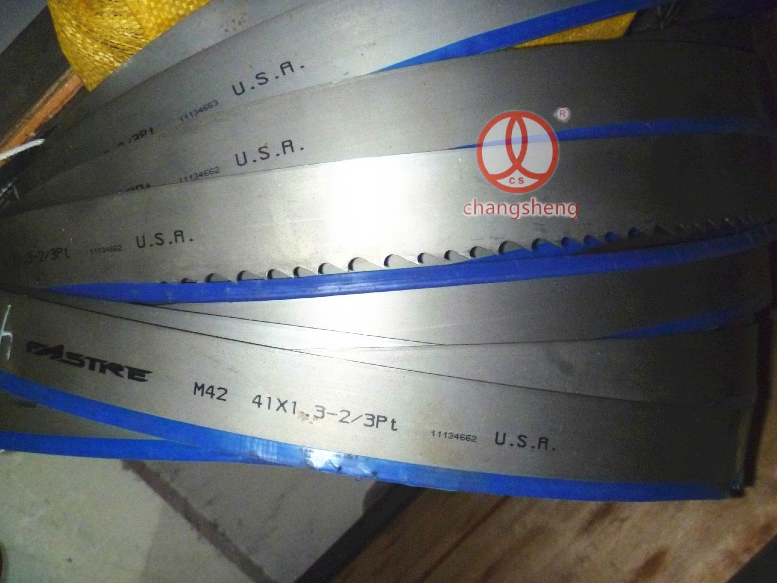 27*0.9/34*1.1/41*1.3 bimetal Band Saw Blade for cutting wood and metal 2