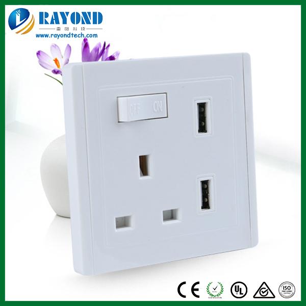 Single Gang British Standard Switched Power Outlet with 2.4A USB Charging Ports