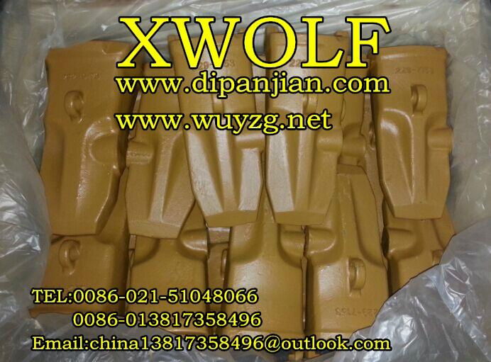  KOBELCO SK480 bucket teeth