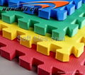 Anti-slip foam interlocking tiles 3