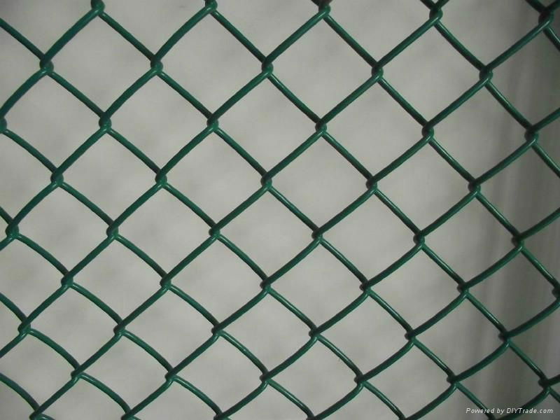 High quality PVC coated chain link fence supplier