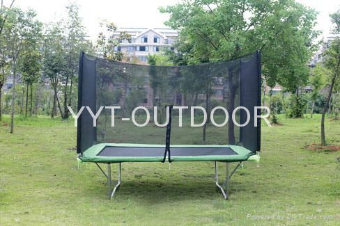 rectangle trampoline with enclosure